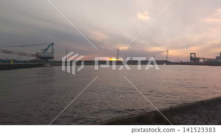 Dusk of Akita harbor 141523383