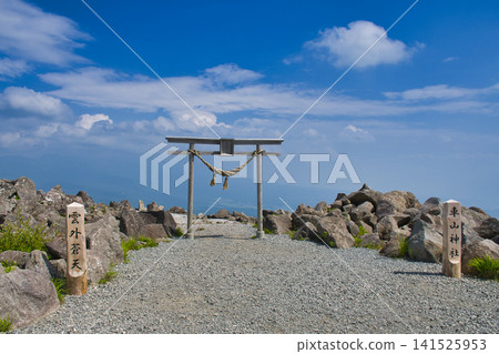 【長野縣】車間山神社鳥居~夏季霧峰高原 【長野縣】車間山神社鳥居~夏季霧峰高原 141525953