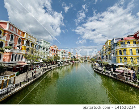 Phu Quoc Island's canals and colorful cityscape offer breathtaking views (Grand World Phu Quoc) Phu Quoc Island's canals and colorful cityscape offer breathtaking views (Grand World Phu Quoc) 141526234