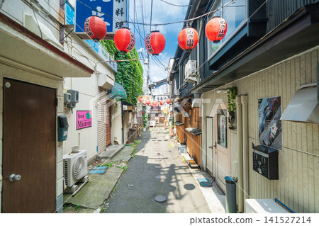 青森郡八戶市狸貓巷/八戶橫丁的日間景象 141527214