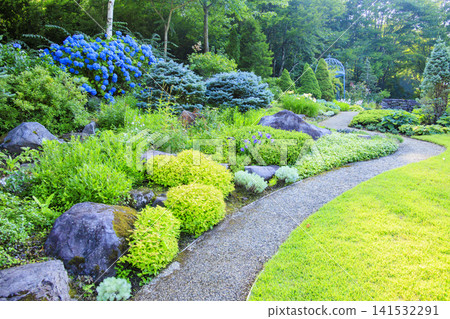 Hakuba Cortina English Garden Hakuba Cortina English Garden 141532291