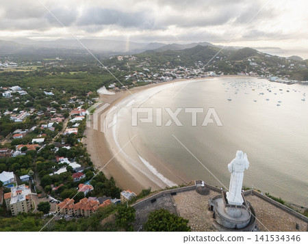 Green hills with houses in San Juan Del Sur Green hills with houses in San Juan Del Sur 141534346