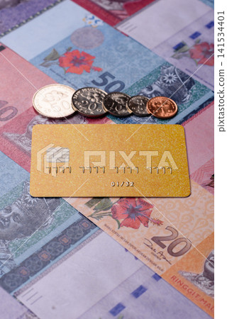 A credit card for contactless cashless payments via a terminal or online. A credit card 141534401