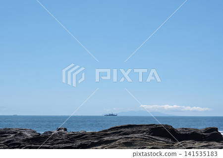The rocky shore scenery of Jogashima Island on the Miura Peninsula The rocky shore scenery of Jogashima Island on the Miura Peninsula 141535183