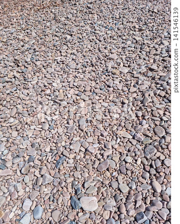 It is a round gravel field. It is a round gravel field. 141546139