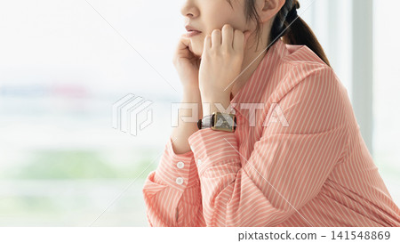 善於思考的女性/女商人 141548869