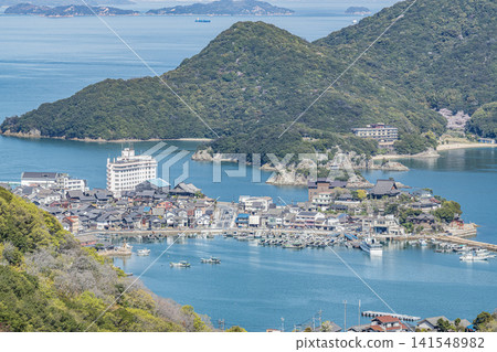 廣島縣福山市,天氣晴朗的鞆之浦市 廣島縣福山市,天氣晴朗的鞆之浦市 141548982