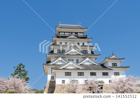 Fukuyama Castle Keep in Spring, Fukuyama City, Hiroshima Prefecture Fukuyama Castle Keep in Spring, Fukuyama City, Hiroshima Prefecture 141552512