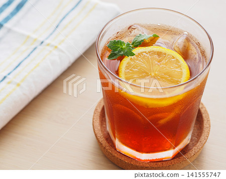 Iced tea with lemon and mint Iced tea with lemon and mint 141555747