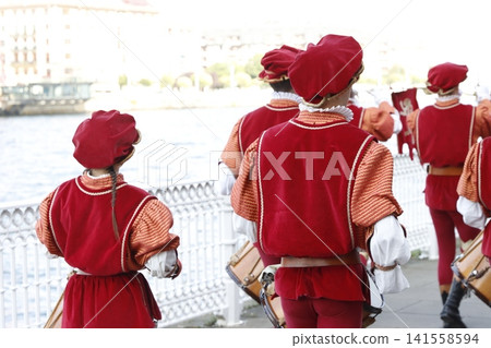 Parade in traditional Italian costume Parade in traditional Italian costume 141558594