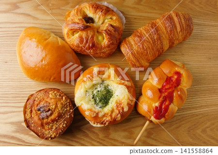 Cooked bread, sweet bread 141558864
