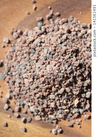 Black Himalayan Rock Salt Bath Salt Black Himalayan Rock Salt Bath Salt 141561491