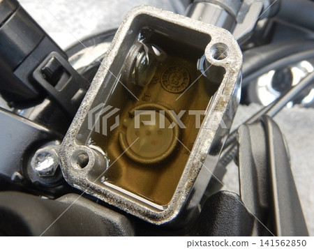 bike brake fluid replacement bike brake fluid replacement 141562850