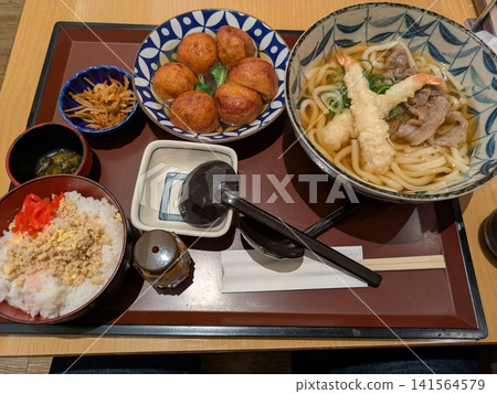 當地美食 當地美食 141564579