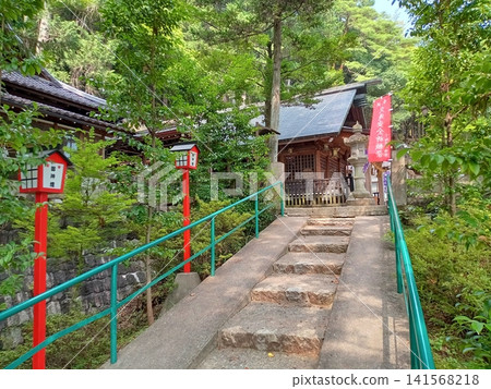 某神社的台階 某神社的台階 141568218