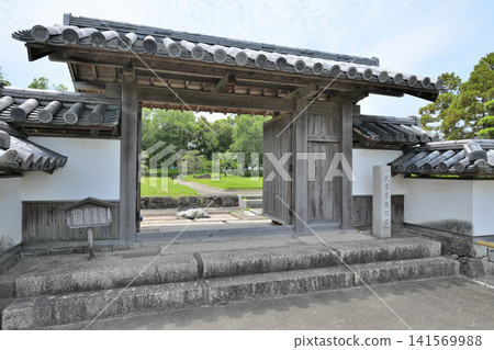 Akō Castle in Banshū: The residence and castle ruins of Ōishi Kuranosuke Akō Castle in Banshū: The residence and castle ruins of Ōishi Kuranosuke 141569988