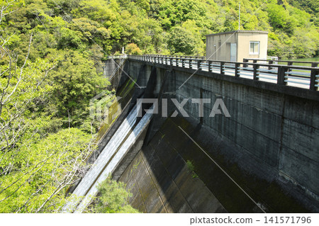 香川縣東香川市川俁水壩 141571796