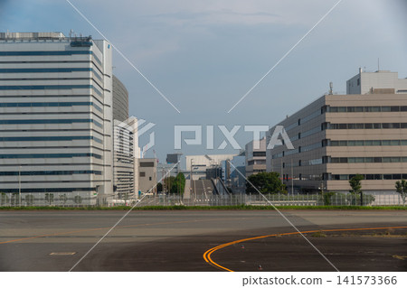 A view of the buildings lining the Haneda Airport New Maintenance Area. A view of the buildings lining the Haneda Airport New Maintenance Area. 141573366