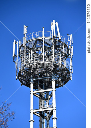 通訊影像:鉑金帶(無線電塔:基地台) 通訊影像:鉑金帶(無線電塔:基地台) 141574850