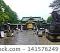 The historical scenery of the main hall and approach to Ueno Toshogu Shrine 141576249