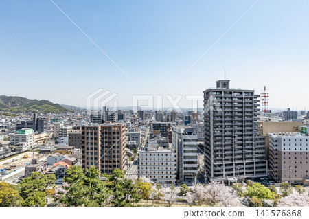 Fukuyama City, Hiroshima Prefecture: Streetscape of Fukuyama (looking east from around JR Fukuyama Station) Fukuyama City, Hiroshima Prefecture: Streetscape of Fukuyama (looking east from around JR Fukuyama Station) 141576868