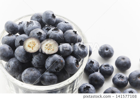Blueberry Yogurt Blueberries Blueberry Yogurt Blueberries 141577108