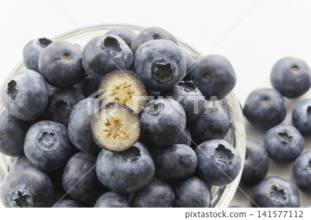 Blueberry Yogurt Blueberries Blueberry Yogurt Blueberries 141577112