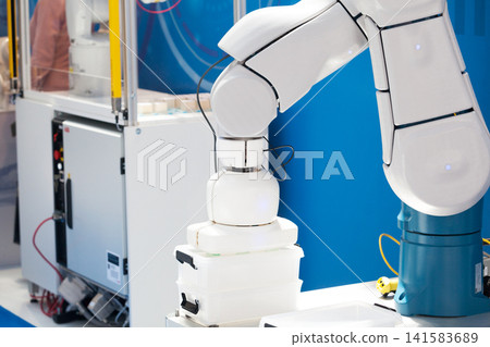 Industrial pick and place robot arm Industrial pick and place robot arm 141583689