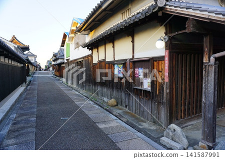 Tondabayashi Terauchi-cho Streetscape 141587991