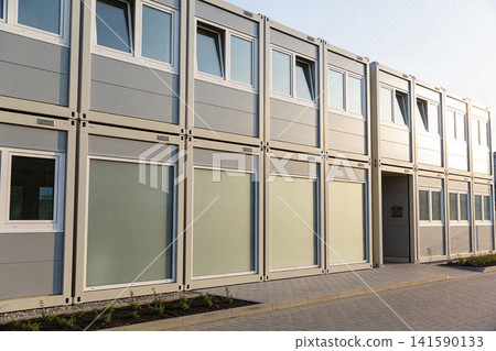 Modern modular office buildings constructed from shipping containers Modern modular office buildings constructed from shipping containers 141590133