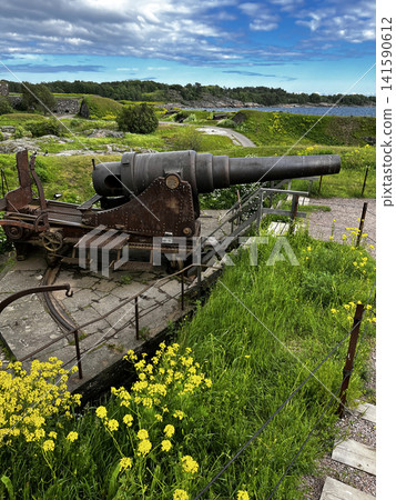 Cannon and Fortifications of Suomenlinna (Sveaborg), Finland. Cannon and Fortifications of Suomenlinna (Sveaborg), Finland. 141590612