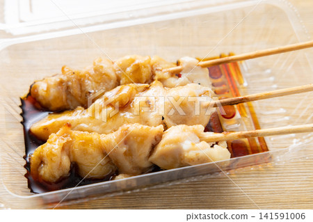 Delicious street food yakitori (with sauce) Delicious street food yakitori (with sauce) 141591006
