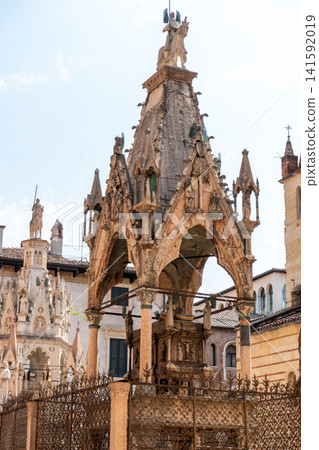 Gothic Scaliger Tombs with Equestrian Statue and Arched Canopy at Historic Monument in Verona, Italy Gothic Scaliger Tombs with Equestrian Statue and Arched Canopy at Historic Monument in Verona, Italy 141592019