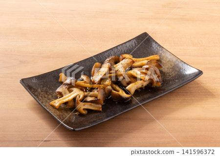 【長野縣】大塊白玉菇,奶油醬油烤 【長野縣】大塊白玉菇,奶油醬油烤 141596372