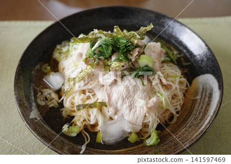 Chilled Shabu-Shabu Somen Noodles Chilled Shabu-Shabu Somen Noodles 141597469