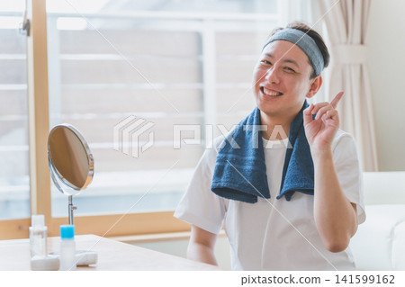 Middle-aged men who do beauty care at home Middle-aged men who do beauty care at home 141599162