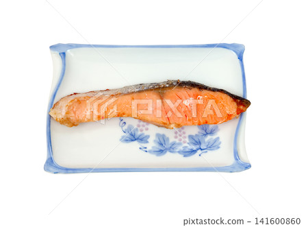 鹹鮭魚，烤鮭魚[白色背景，摳圖] 141600860