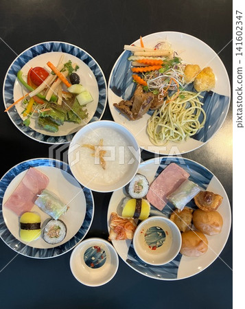 Food in Asian airport lounges Food in Asian airport lounges 141602347