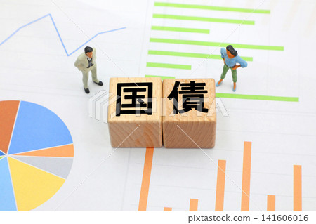 Block labeled "Government Bonds" Block labeled "Government Bonds" 141606016