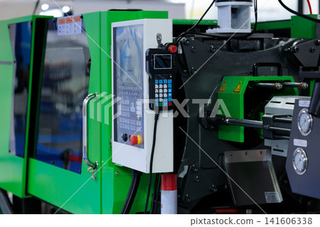 automatic plastic injection molding machine automatic plastic injection molding machine 141606338