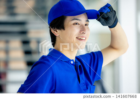 倉庫工人 141607668