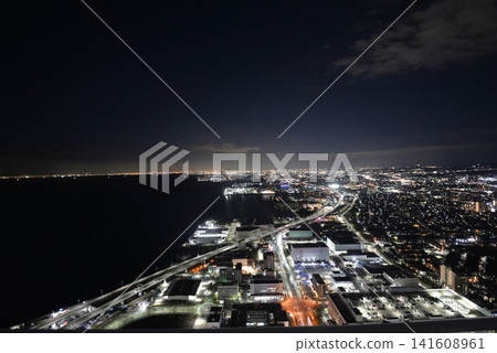 從星門酒店眺望大阪灣夜景 從星門酒店眺望大阪灣夜景 141608961