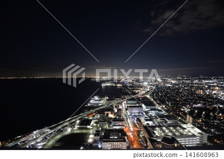 從星門酒店眺望大阪灣夜景 141608963