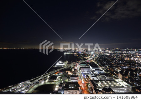 從星門酒店眺望大阪灣夜景 從星門酒店眺望大阪灣夜景 141608964