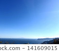 晴空萬裡，碧海藍天。天氣晴朗。圖片、照片、素材。夏季。 141609015