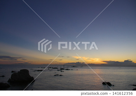 A peaceful sunset at Morito Beach in Hayama - a natural landscape A peaceful sunset at Morito Beach in Hayama - a natural landscape 141612356