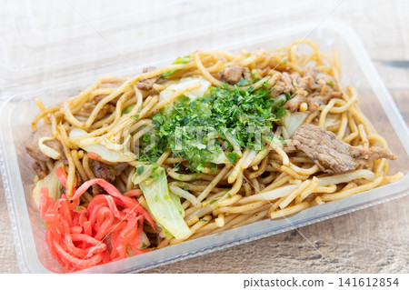 美味的街頭風味炒麵 美味的街頭風味炒麵 141612854
