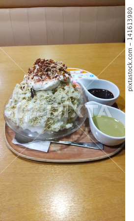 在咖啡廳吃的甜點 在咖啡廳吃的甜點 141613980