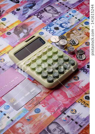 Philippines, Philippine peso banknotes and coins for trade and exchange Philippines, Philippine peso banknotes and coins for trade and exchange 141615244