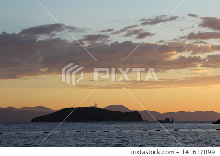 Seaside town of Turgutreis and spectacular sunsets 141617099